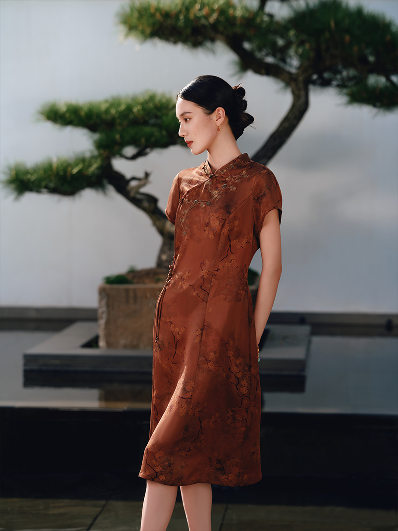  真丝香云纱